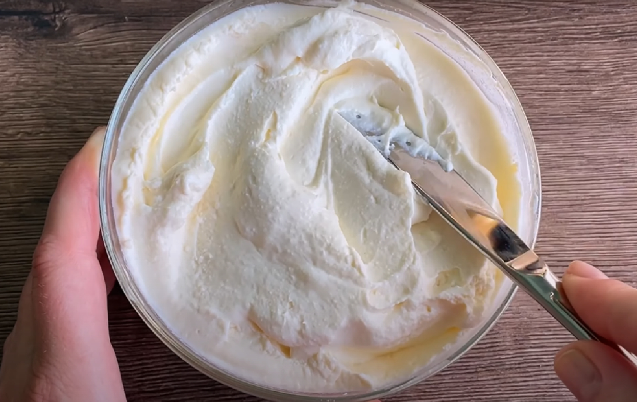 Вкуснее, чем с магазина: как приготовить плавленый сыр, творог и брынзу дома